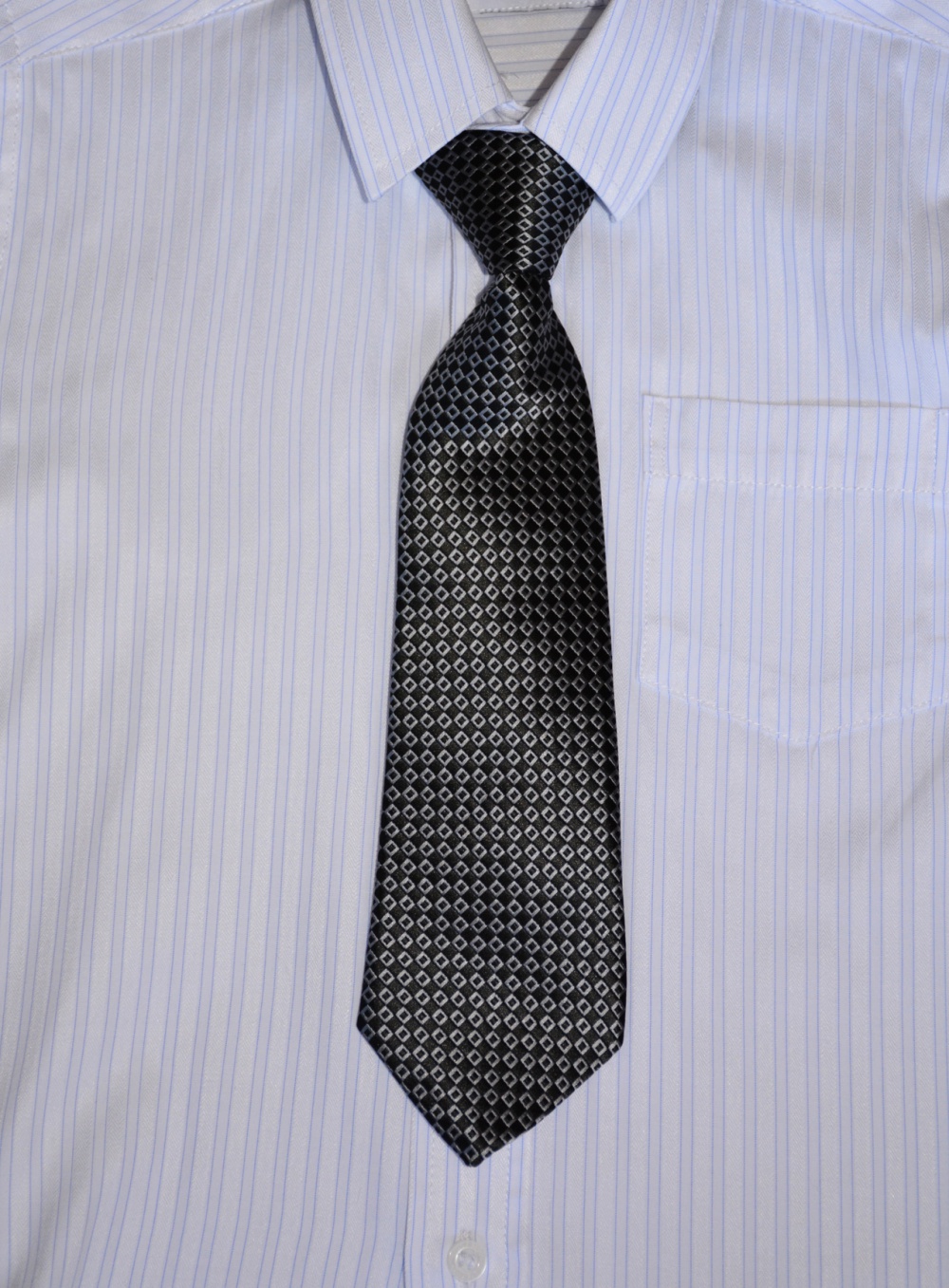 Школьный костюм + рубашка + галстук