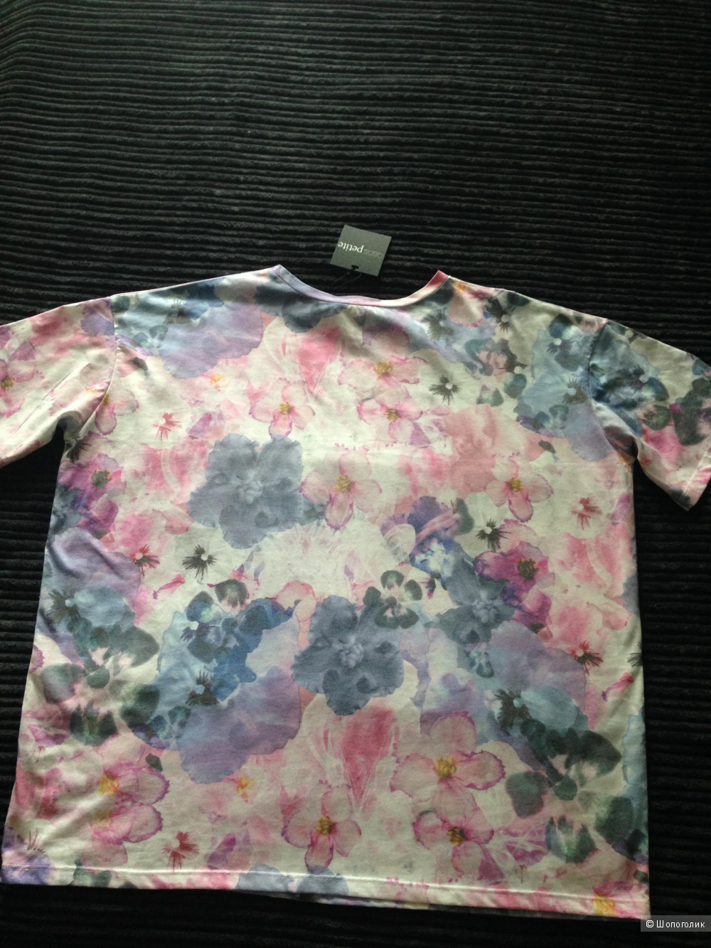 Oversize-футболка с цветочным принтом ASOS PETITE (размер uk12-eur40)