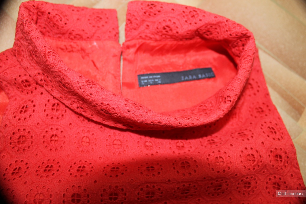 Красное,ажурное платье,бренд ZARA BASIC,размер S,рус.42-44