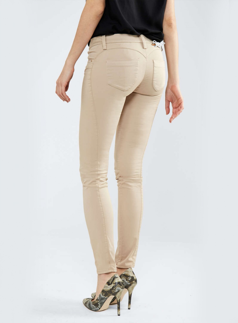Новое антицелюлитные джинсы-брюки LEROCK EVE COSMETIC JEANS 29 размер