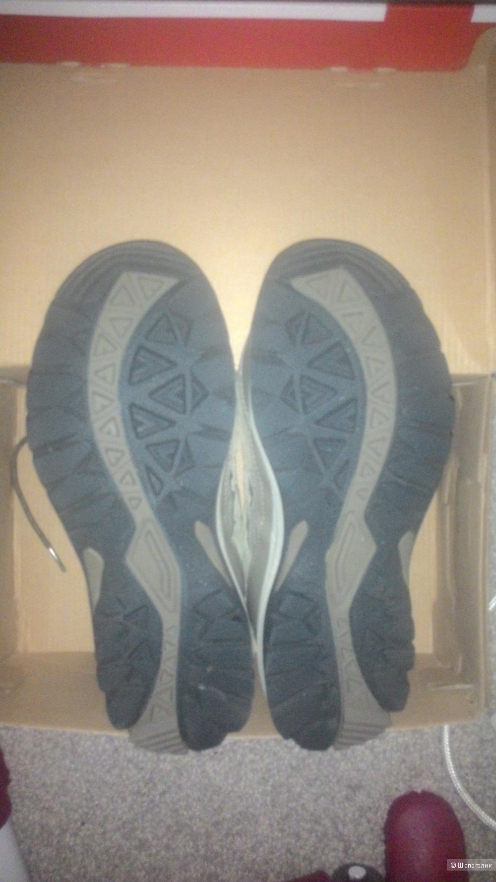 Новые кроссовки NEW BALANCE 769, серые, на широкую ногу, р-р EUR 40,5/UK 7/US 9 WIDE D, с небольшим дефектом.