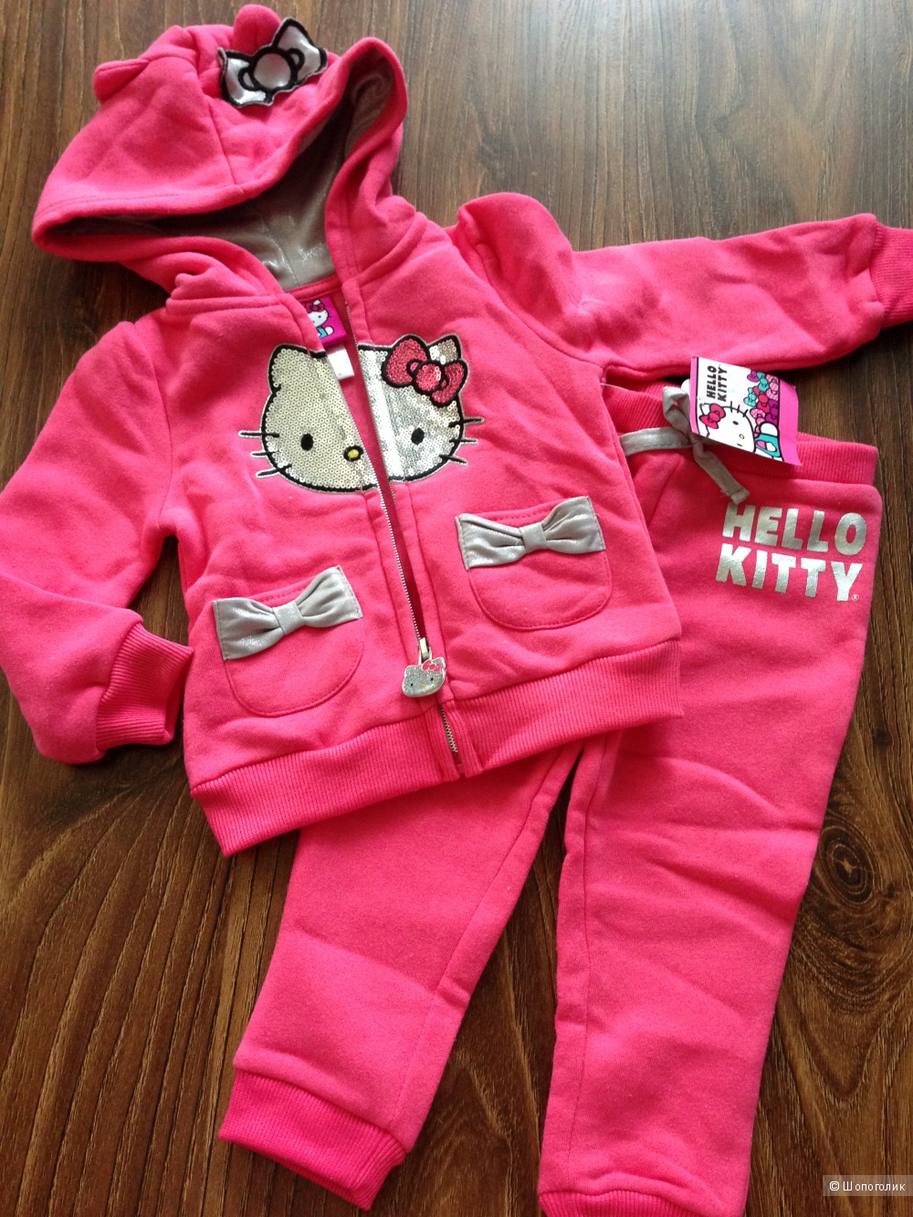 HELLO KITTY детский костюмчик для девочки. р.18 мес. Новый.Оригинал.