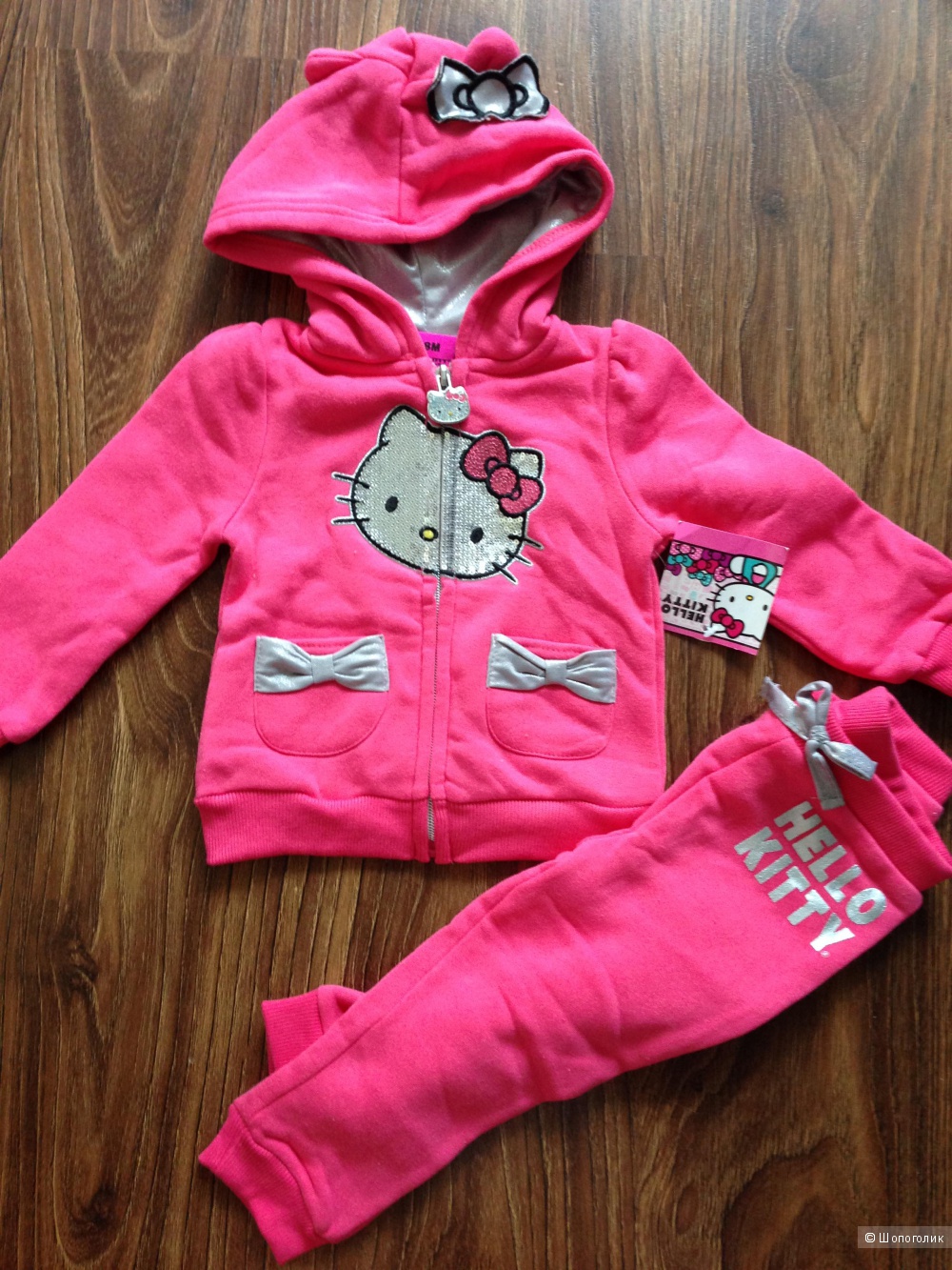 HELLO KITTY детский костюмчик для девочки. р.18 мес. Новый.Оригинал.