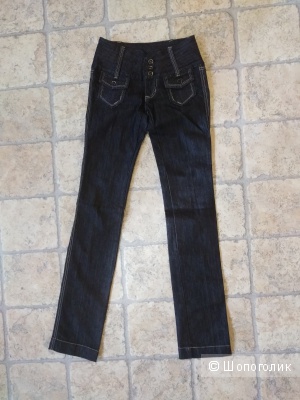 Замечательные брючки - джинсы Madness National 26 размер.