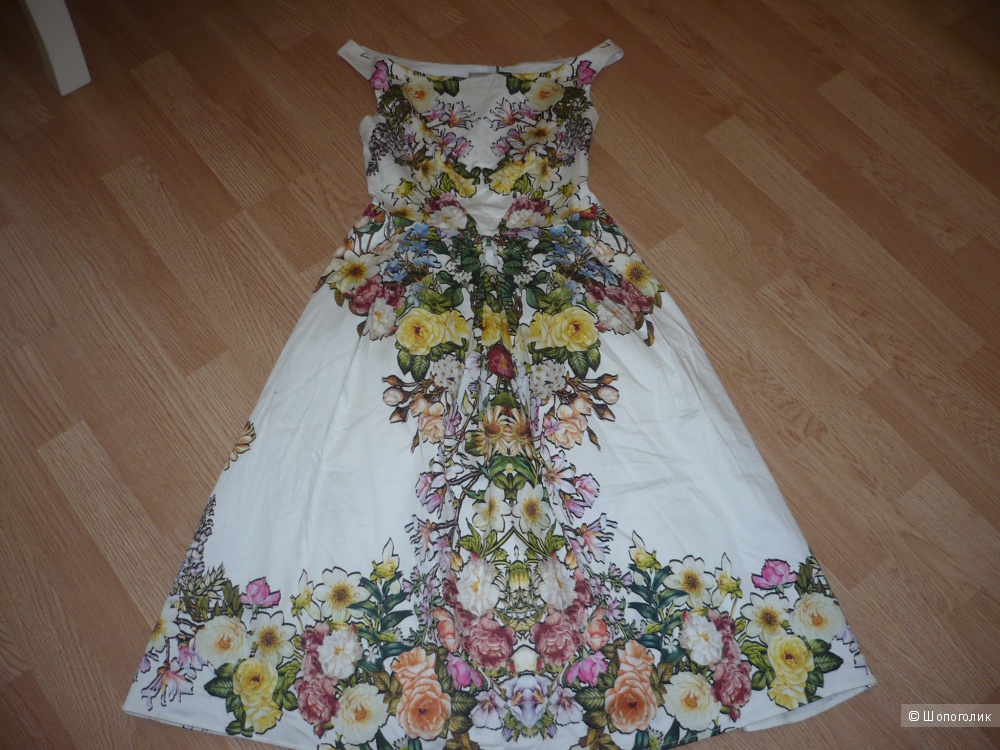 Платье Asos, р. 44, новое