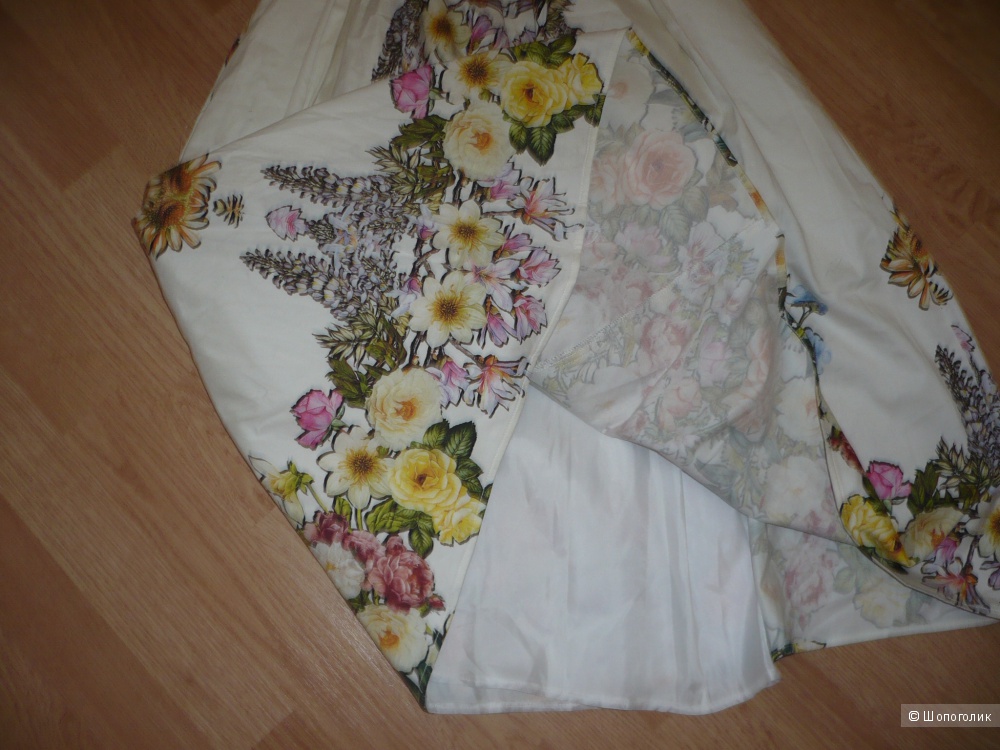 Платье Asos, р. 44, новое