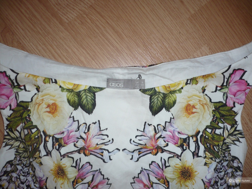 Платье Asos, р. 44, новое