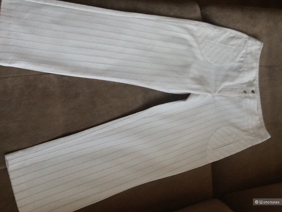 Белые брюки - капри 42-44 размер