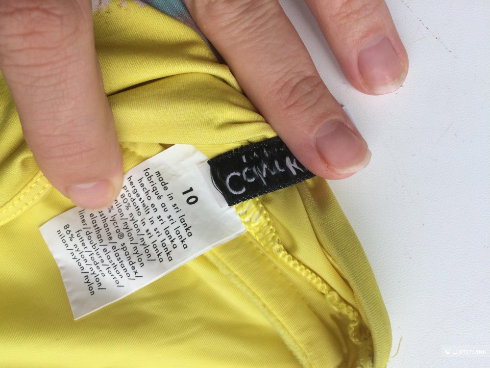Слитный купальник Calvin Klein 42/44