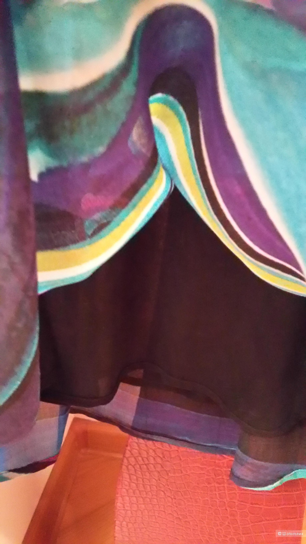 Красивая блузка CALVIN KLEIN,размер S