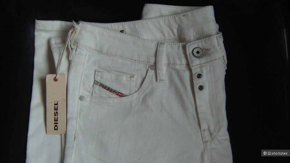 Белые джинсы-клеш Diesel 26-27 р-р