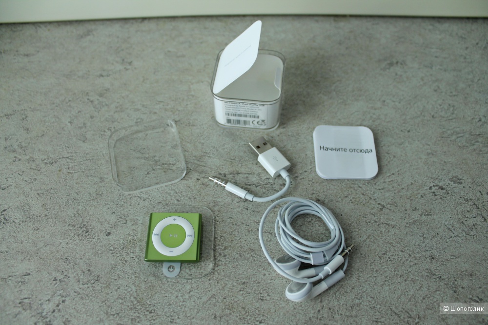 Apple iPod shuffle 4G 2Gb Зеленый  MC750RP/A MP3 плеер