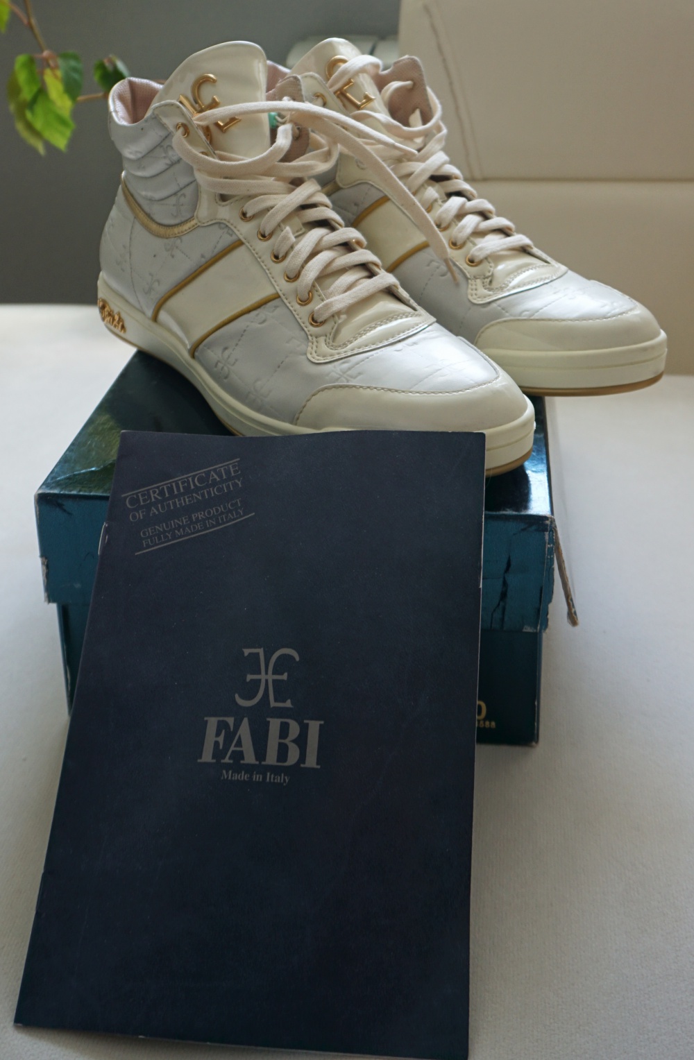 Новые кроссовки Fabi (оригинал) 41 размер