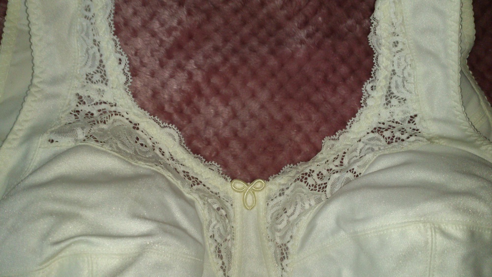 Бюстгальтер Anita, размер 95D, Германия