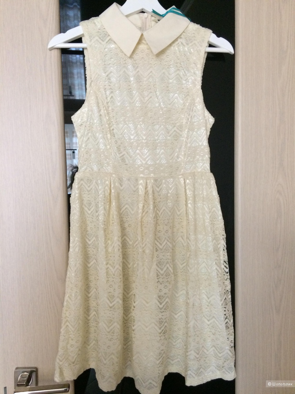 Кружевное платье Yumi, размер S (42/44)