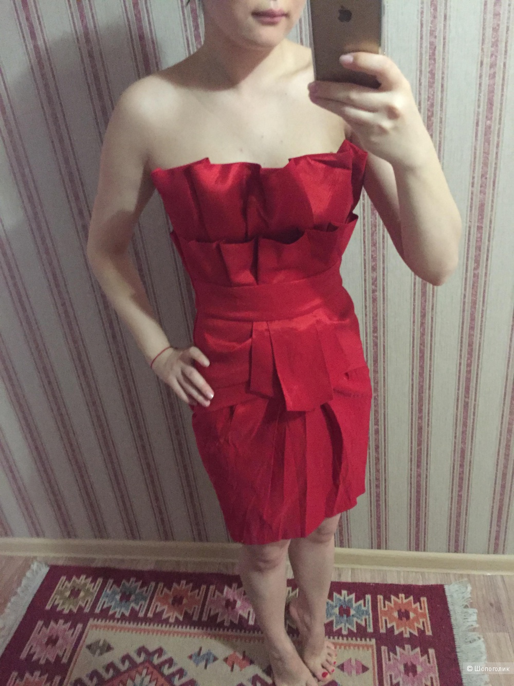 Огненное красное платье 42-44