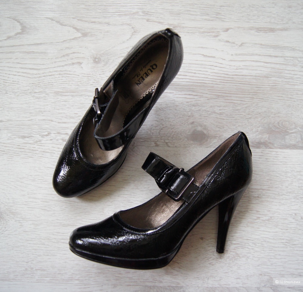 Туфли новые лаковые черные, размер 39