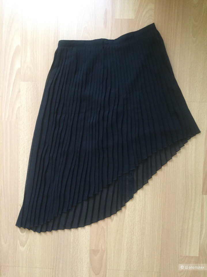 Плиссированная юбка ZARA черного цвета в идеальном состоянии. Размер S