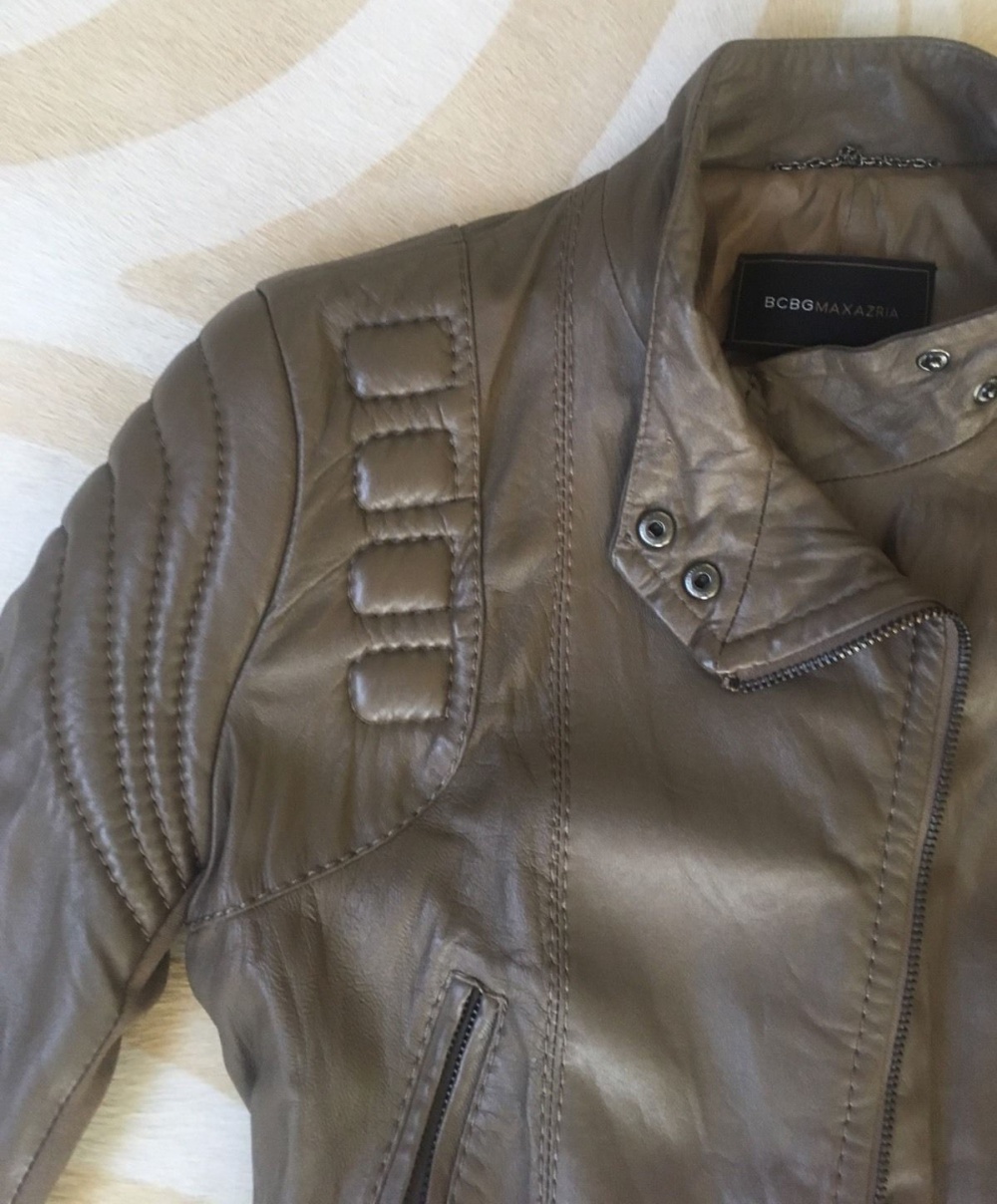 Куртка BCBG MAX AZRIA, размер XS.
