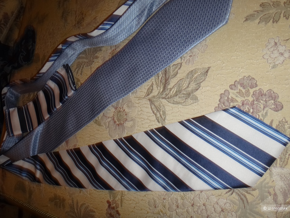 Комплект 2 мужских галстука
