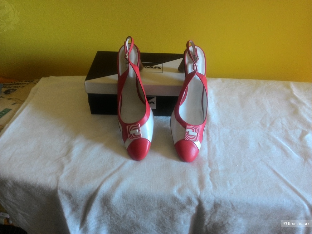 Бело-красные туфли с открытой пяткой итальянской марки Alba, размер 40