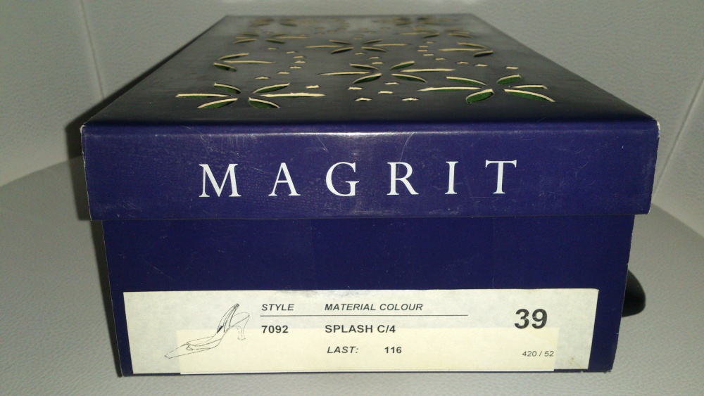 Босоножки замшевые многоцветные MAGRIT, размер 39, Испания