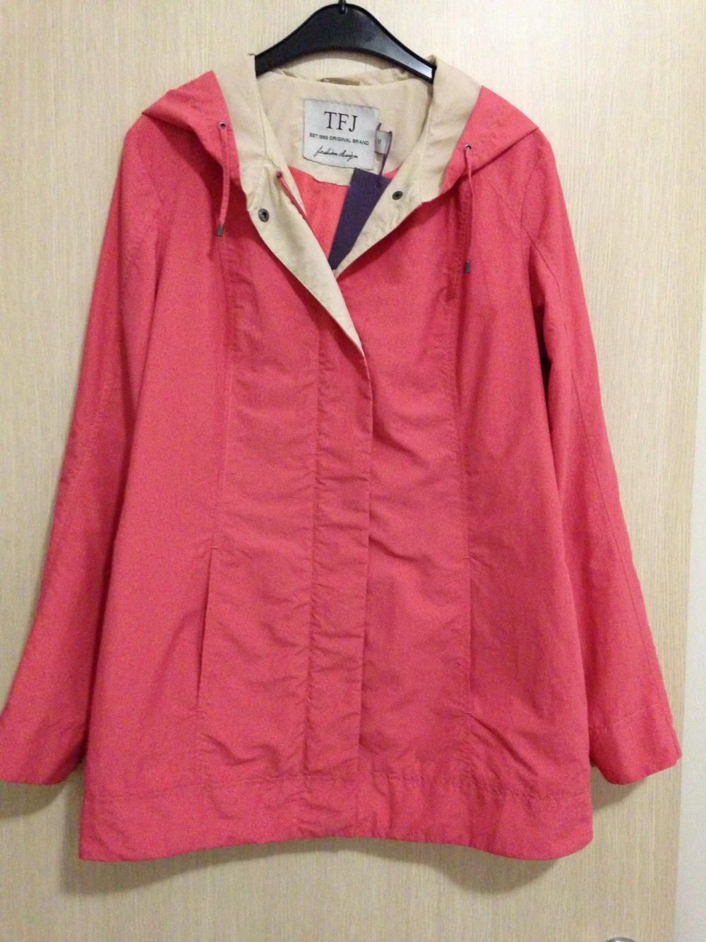 Курточка - плащик " TGJ ", 44-46 размер, Германия.