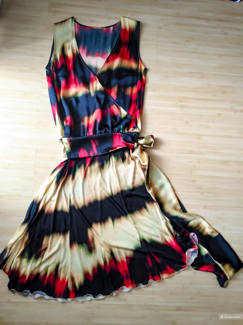 Платье из натурального шелка, М, 46 размер.