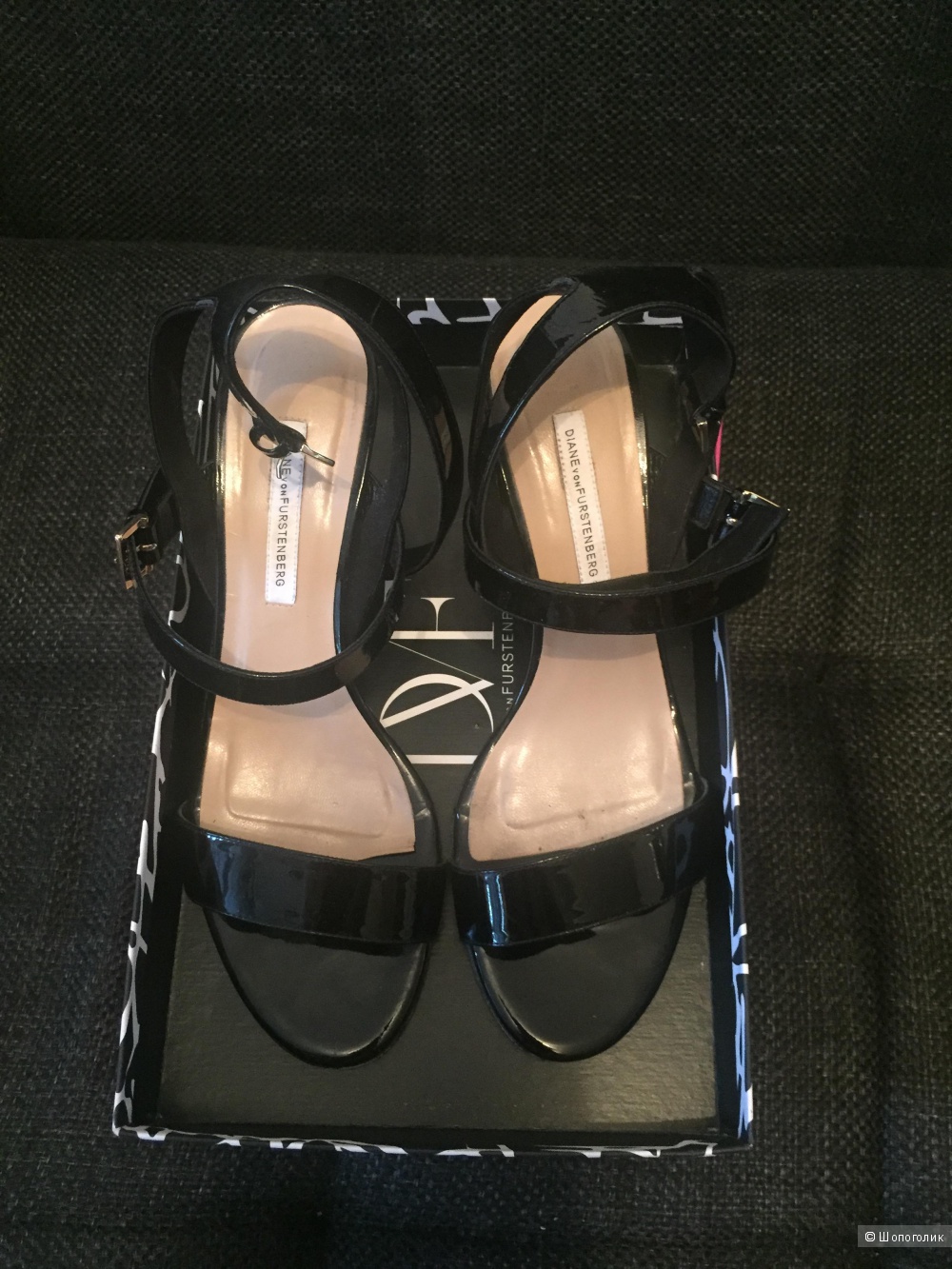 Оригинал. Босоножки DIANE von FURSTENBERG из лаковой кожи. 1-ая линия. Made in Italy 40р (26 см)