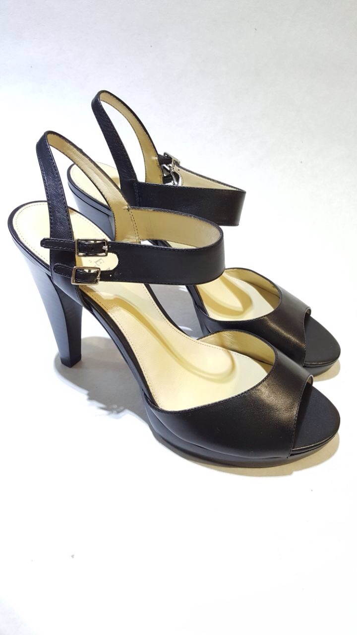 Ralph Lauren красивые босоножки р.38.5 Новые.Оригинал