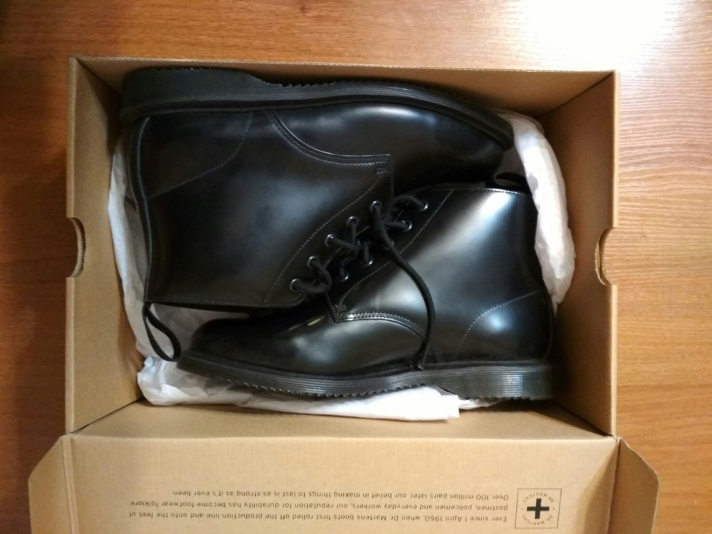 Dr. Martens Emmeline Polished Smooth 39EU