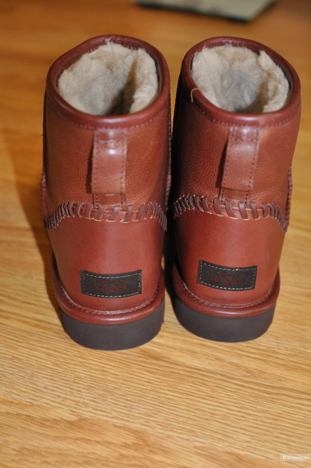 Продам мужские кожаные UGG Classic Mini Deco Scotch Grain, размер 9 американский на стопу 26,5 см( 42 EU)