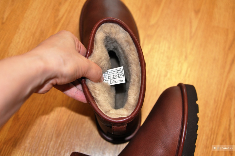 Продам мужские  кожаные UGG Classic Mini Deco Scotch Grain, размер 9 американский на стопу 26,5 см( 42 EU)