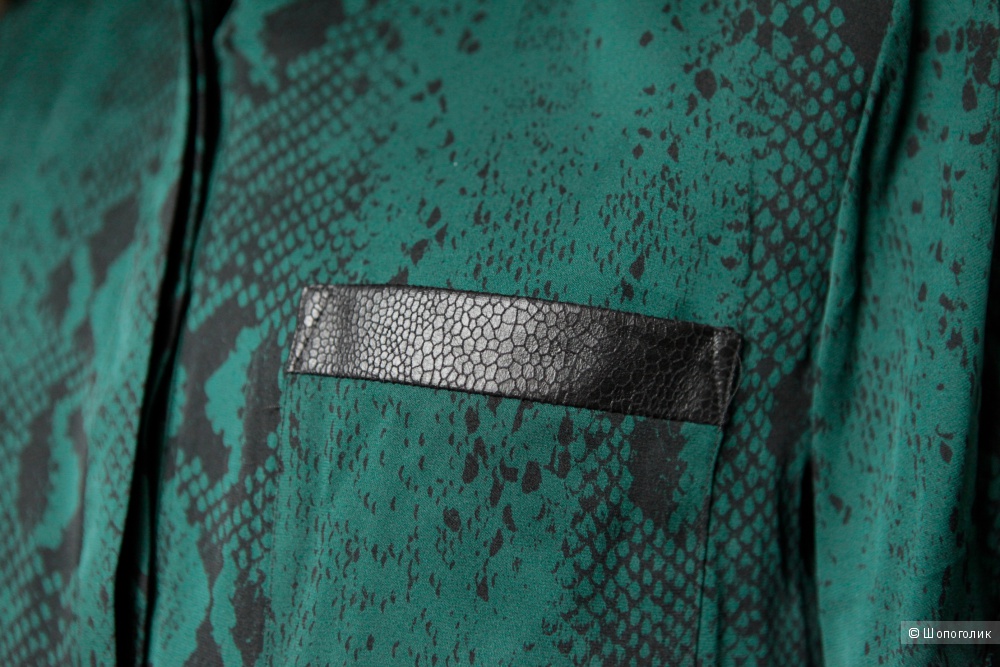 Новая блузка Dolce Vita с темно-зеленым змеиным принтом, 97% шелк, размер M-L