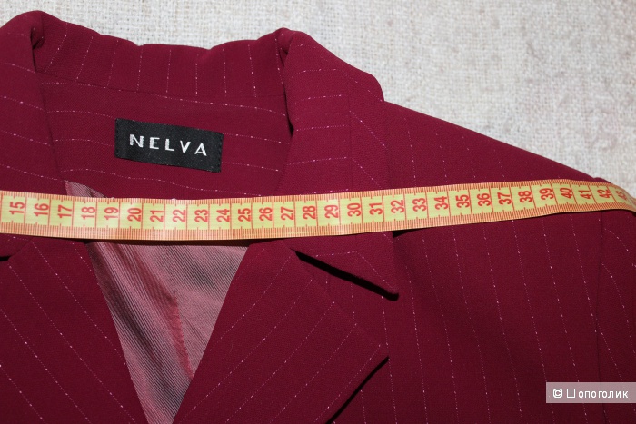 Красивый, практичный костюм брючный NELVA, винного цвета, 46 р