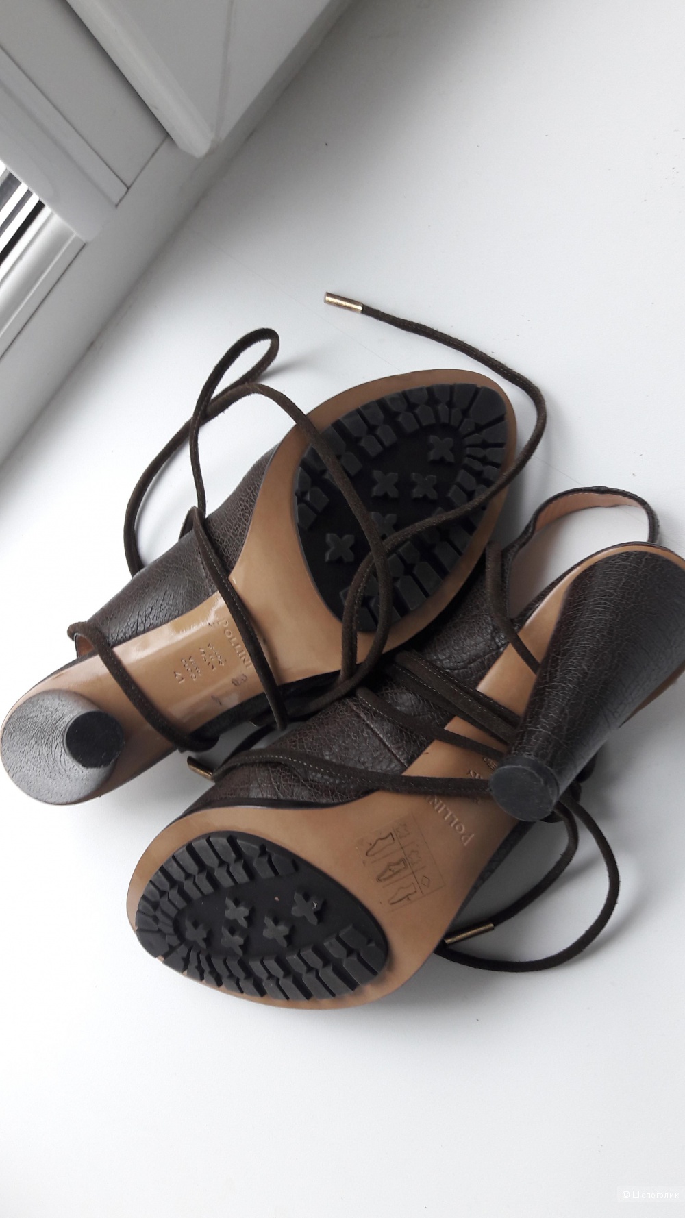 Новые туфли Pollini 40 размера