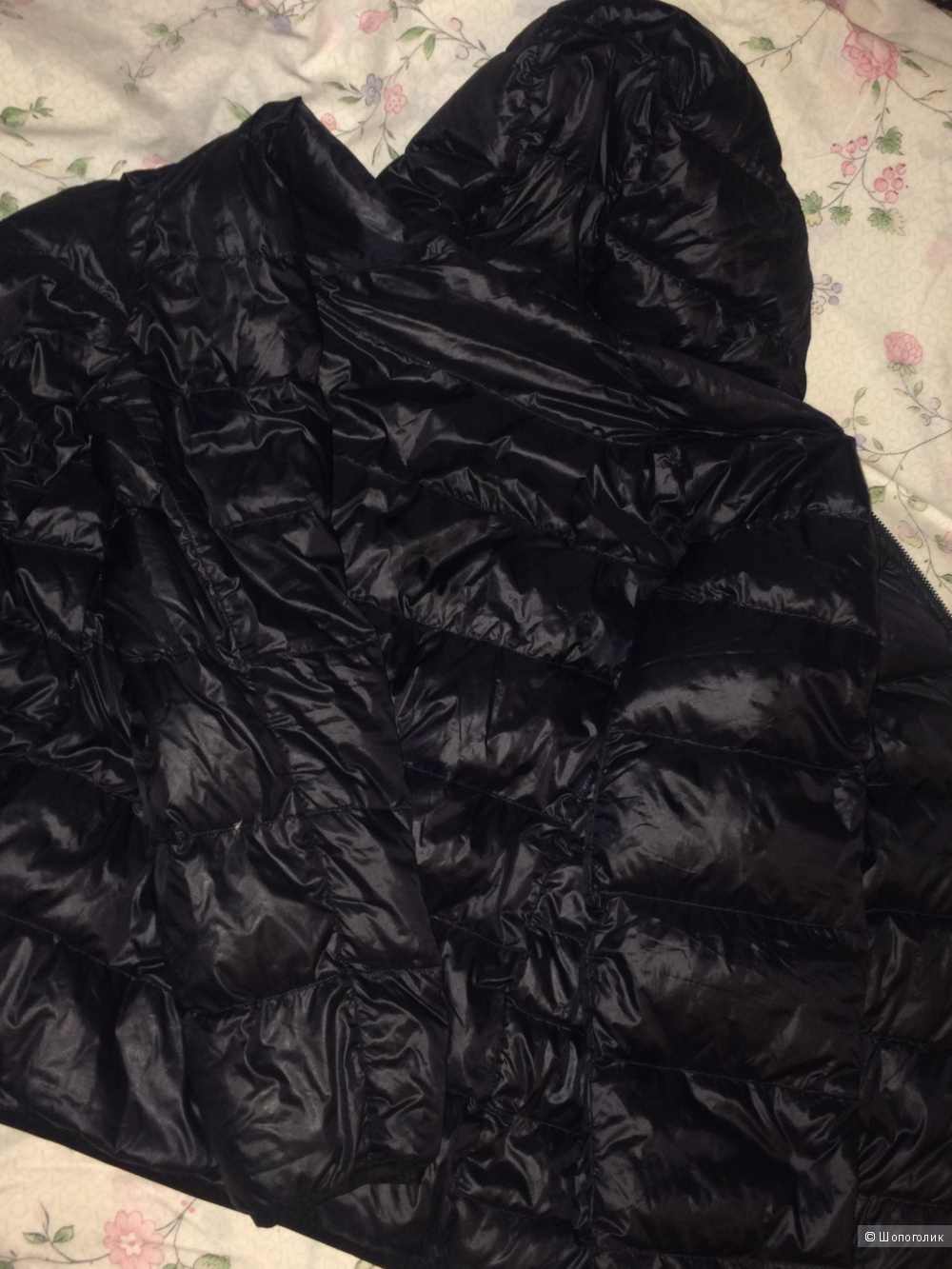 Черный ультралегкий пуховик Uniqlo L
