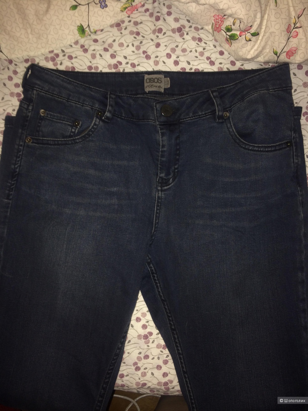 ASOS Kimmi Shrunken Boyfriend Jeans 30/32