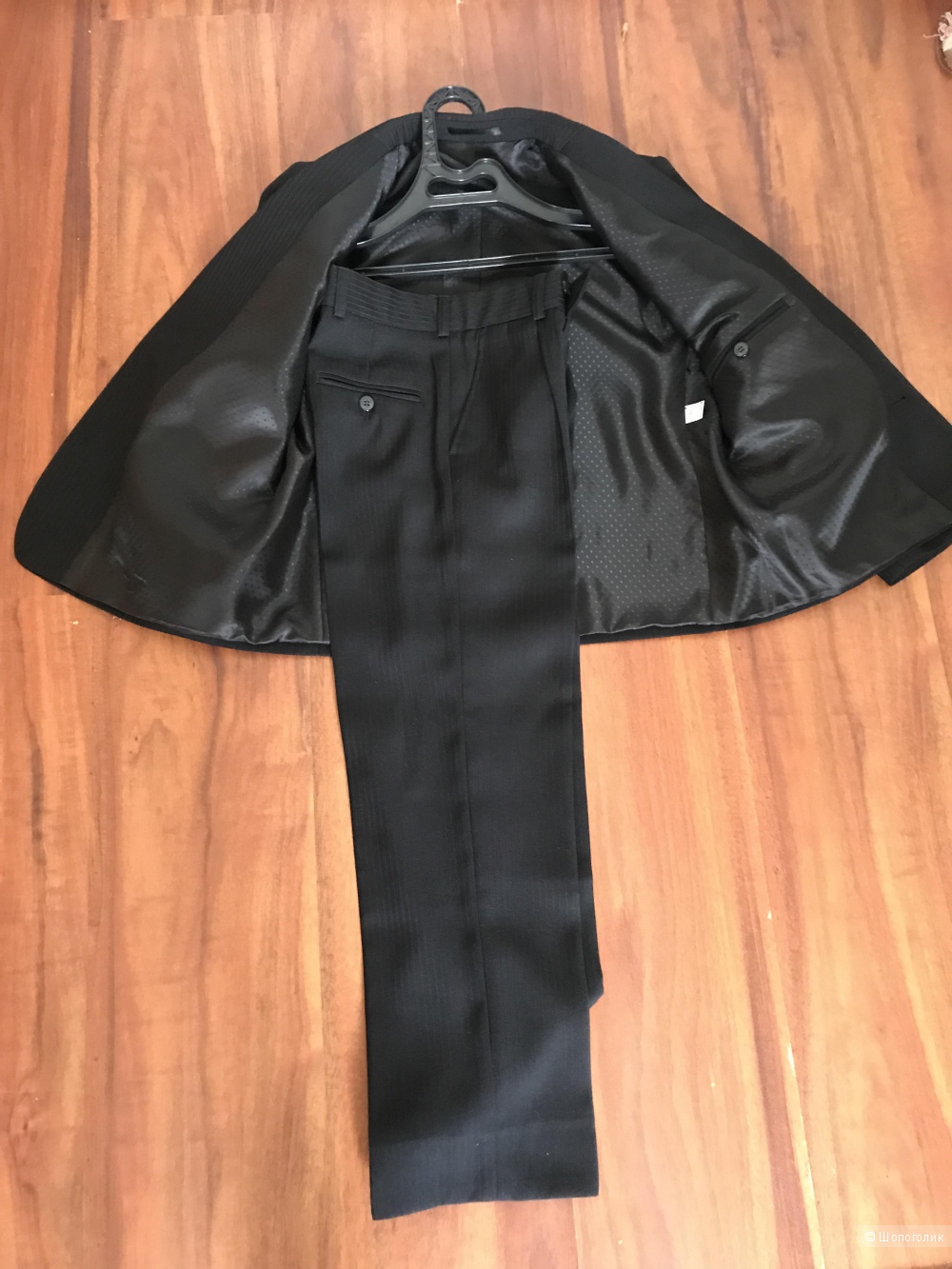 Школьный брючный костюм чёрный в тонкую полоску размер 140