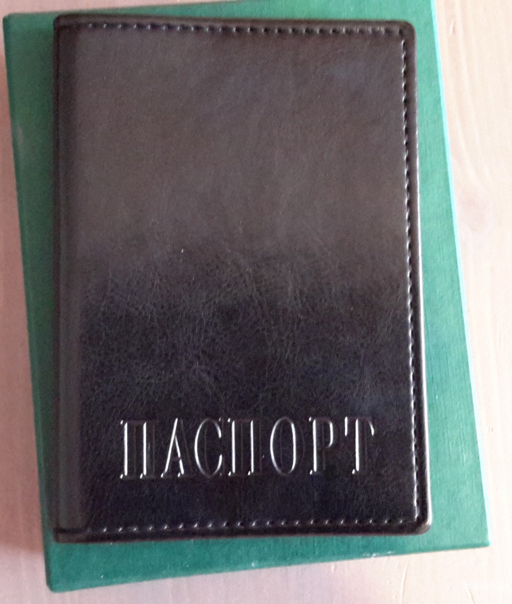 Обложка на паспорт черная к/з