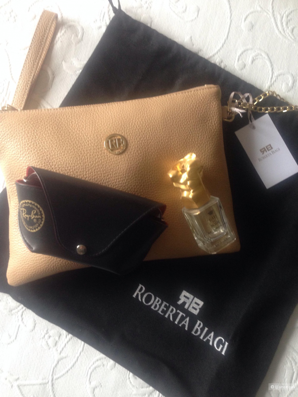 Новая кремовая кожаная  сумка клатч Roberta Biagi Италия