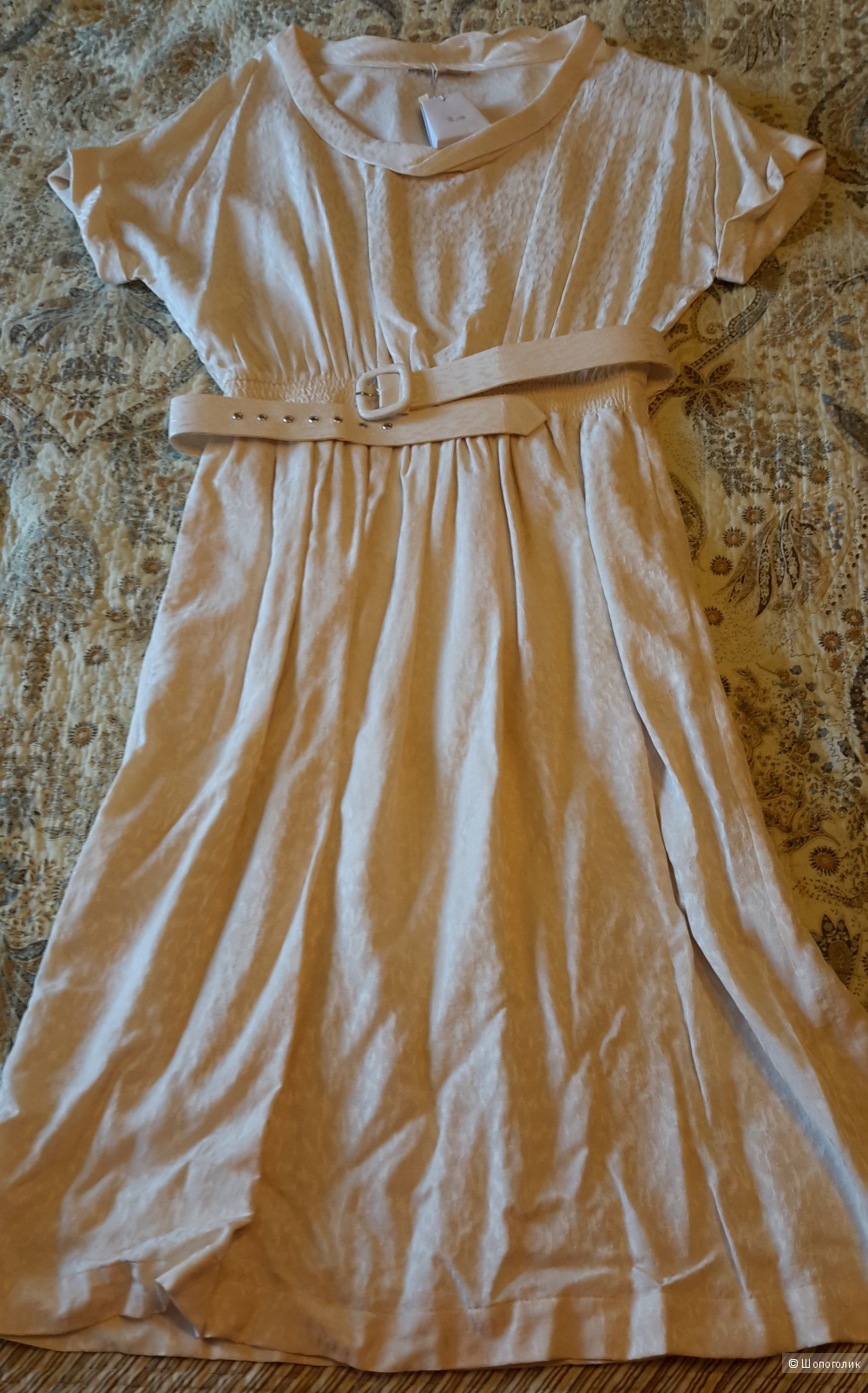 Платье летнее с объемным верхом  LO размер 48 на 48-50 с шелком
