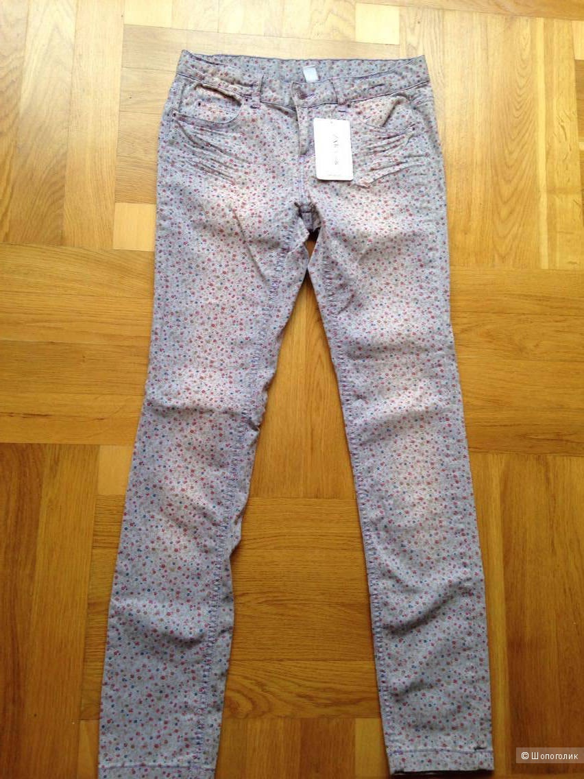 Летние джинсы с цветочным рисунком Zara Kids на 13-14 лет или 164 см.