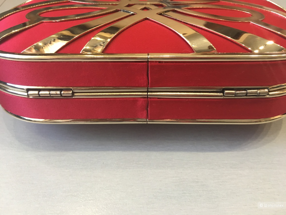 Атласный клатч с металлической отделкой Love Moschino - Красный / золотистый