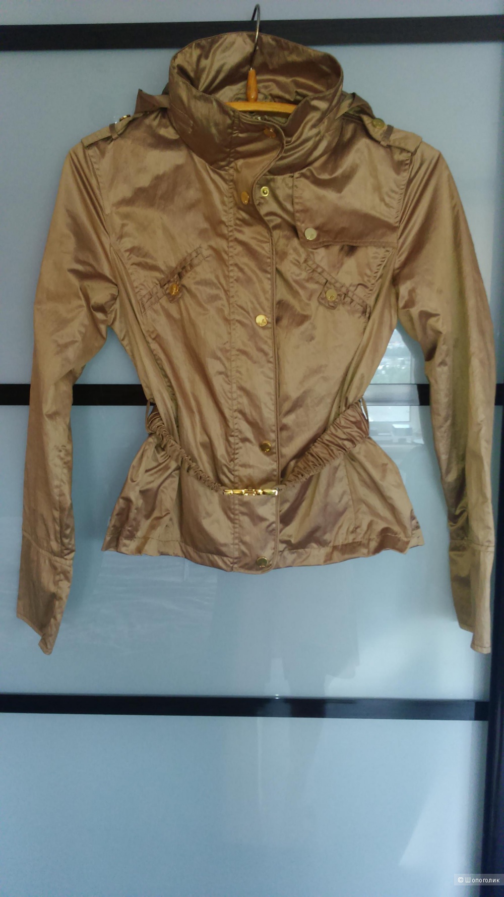 Motivi ветровка куртка бежево-золотистого цвета размер 42