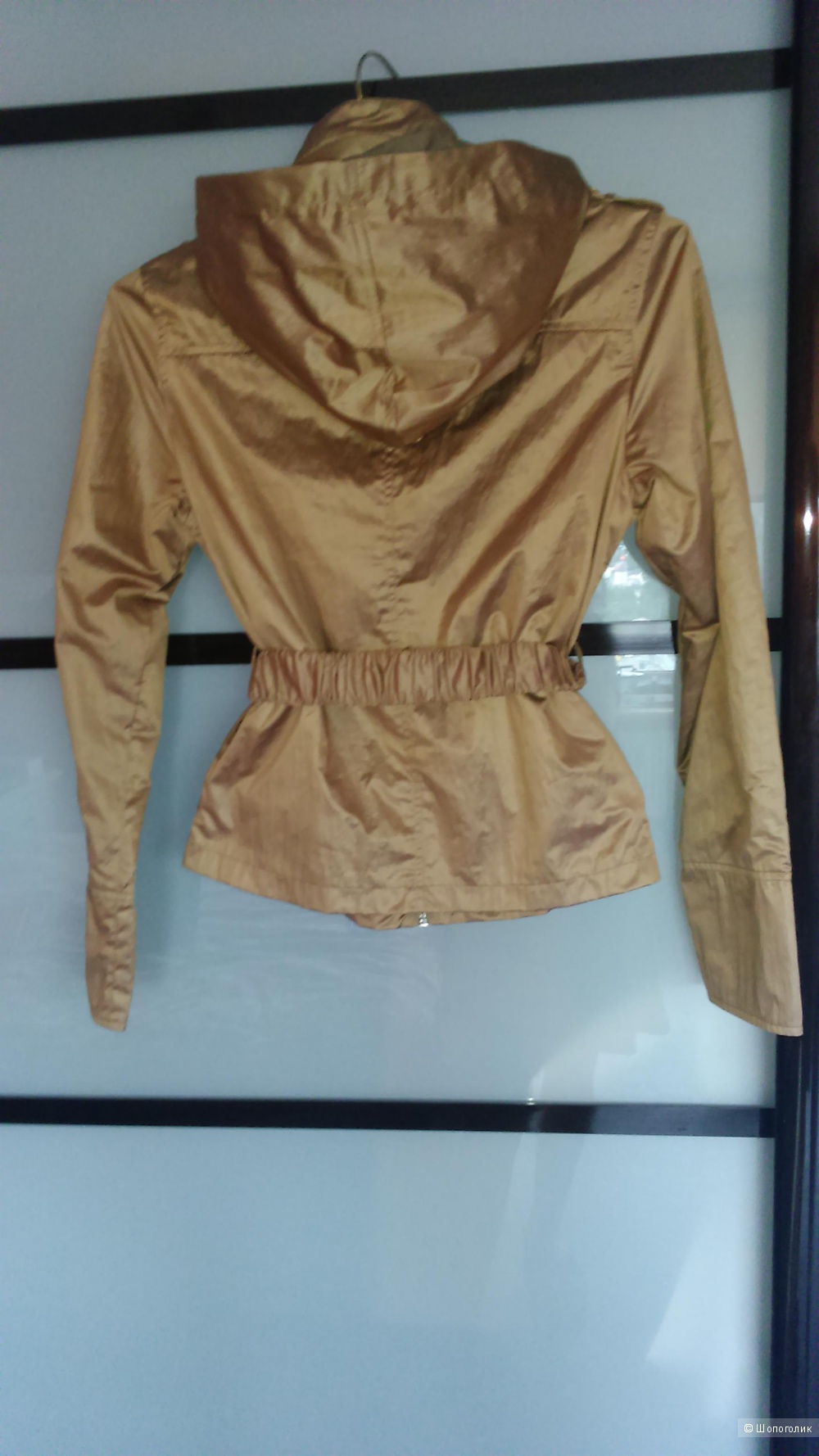 Motivi ветровка куртка бежево-золотистого цвета размер 42