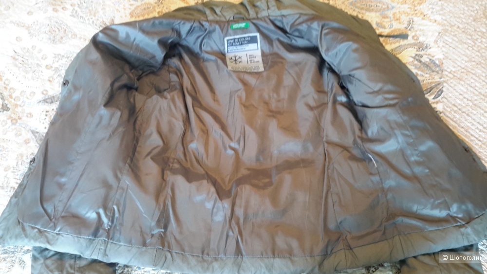 Курка Benetton размер 44-46 пух/перо
