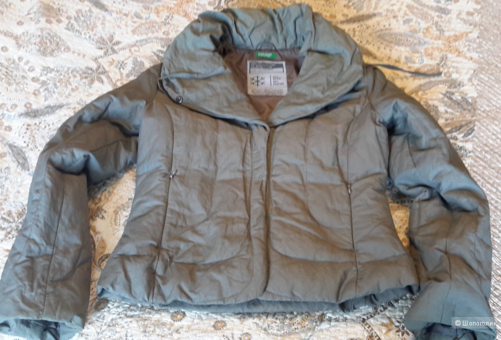 Курка Benetton размер 44-46 пух/перо