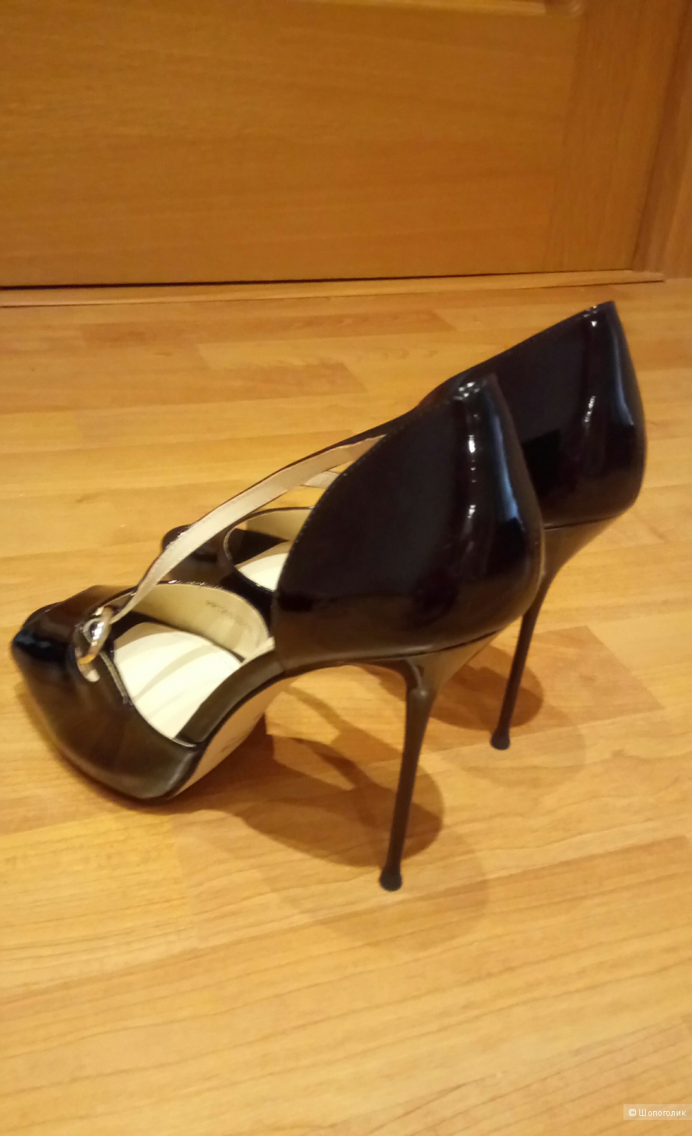 Новые босоножки RiaRosa, р. 39