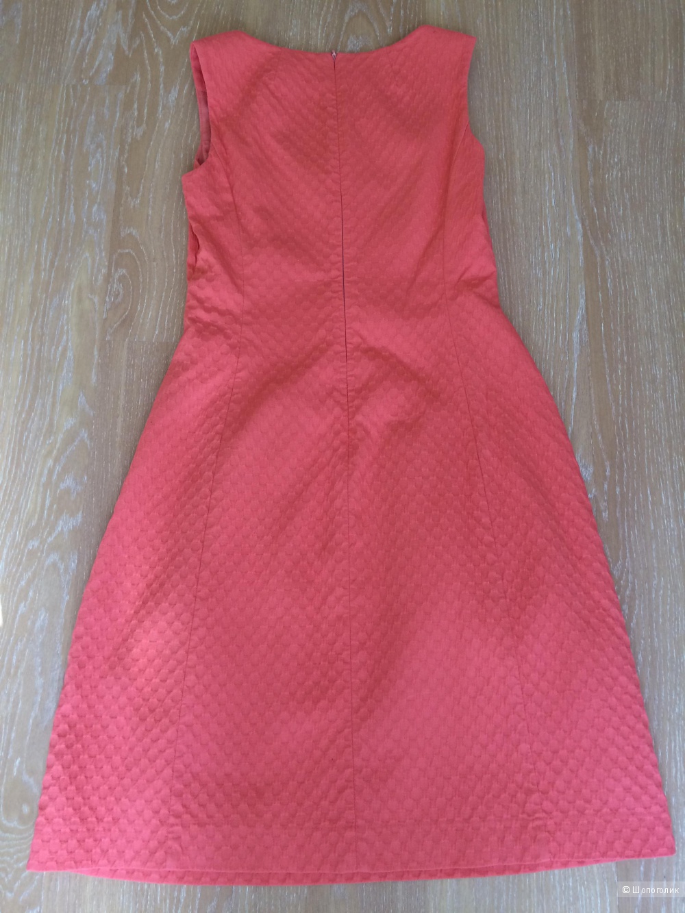 Коралловое платье VASSA, р-р 44-46